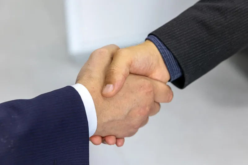 When Lowest Bid Wins Nothing: How US Importers Are Escaping the Price-Only Negotiation Spiral